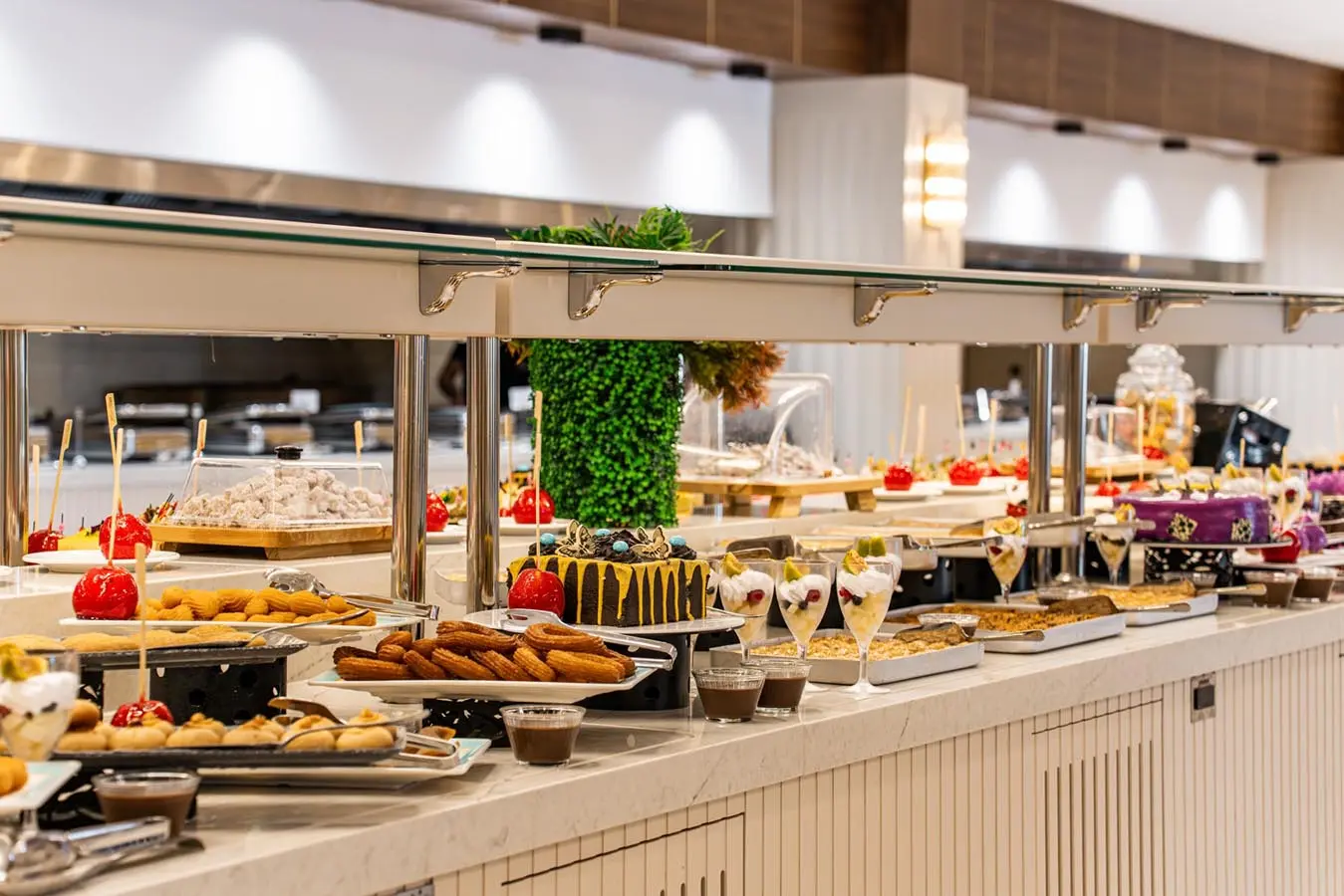 Side Moon Palace Hotel